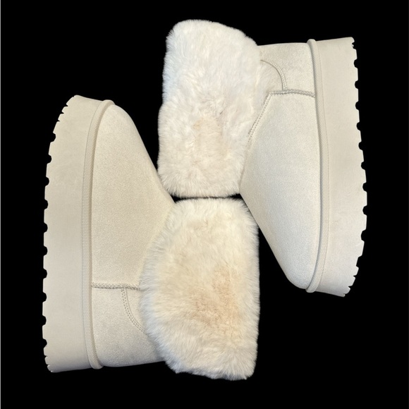 Very G Sherpa Top Slip On Boots Size 11 Nude Platform Heel Lightweight - Picture 4 of 14